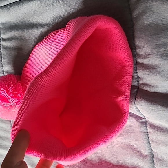 Mind Over Matter beanie - Picture 4 of 5